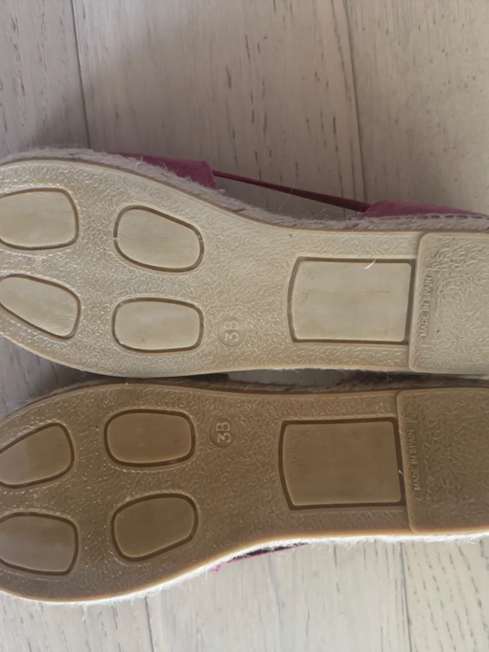 Gaimo Pink Suede Espadrille Flats Made in Spain EU 38 NWOB